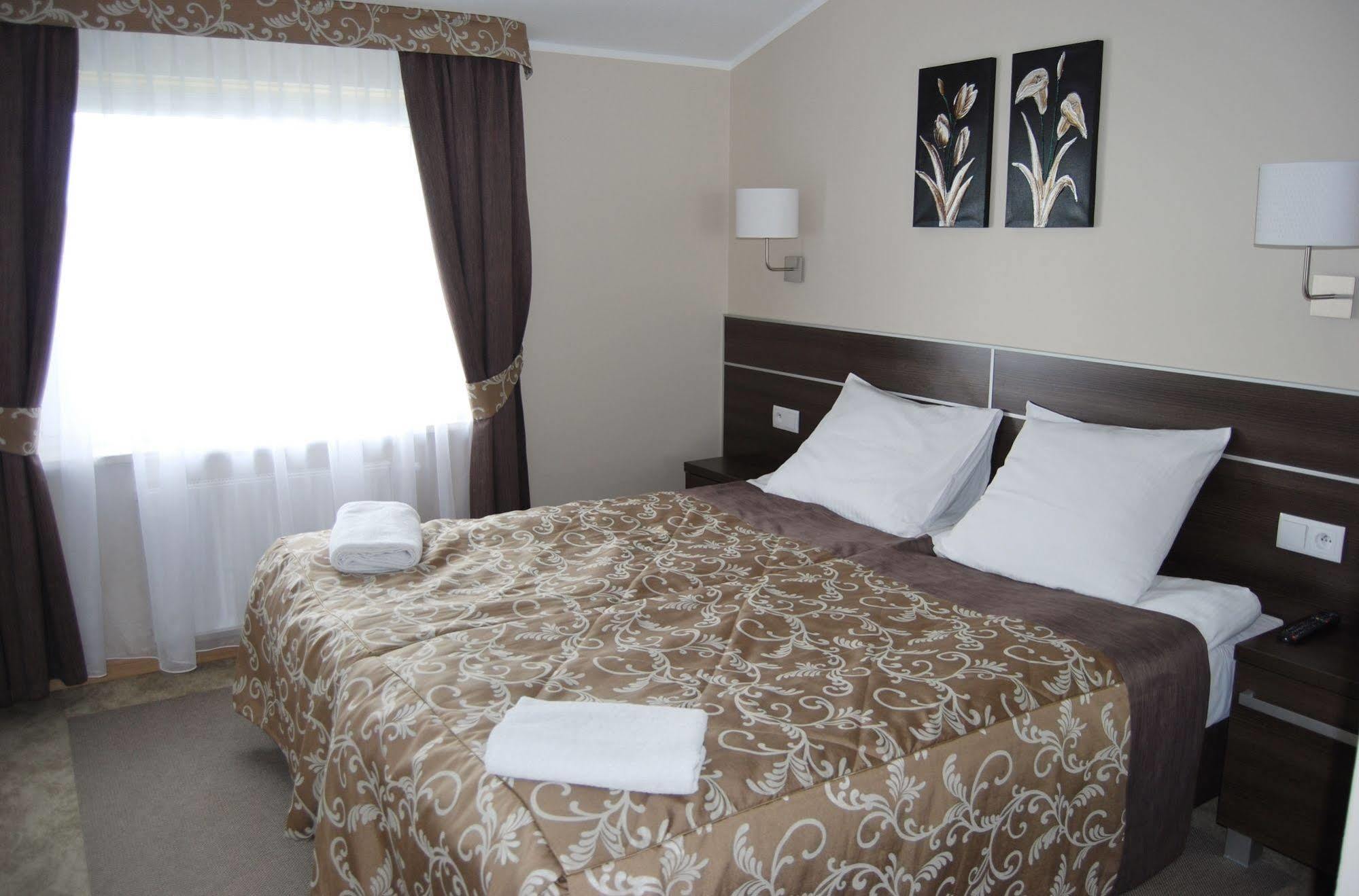 Zloty Staw Bed and Breakfast Borkowo  Eksteriør billede